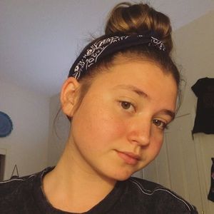 Meet your Posher, Ashlyn